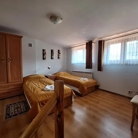 Деревянный коттедж Gosciniec Glodowo