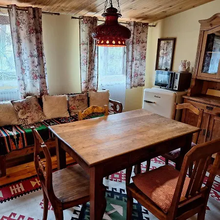 Gosciniec Glodowo Chata