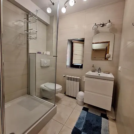 Gosciniec Glodowo Chata