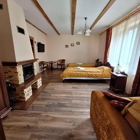 Gosciniec Glodowo Деревянный коттедж *