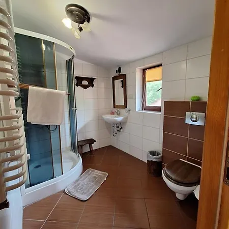 Gosciniec Glodowo Chata